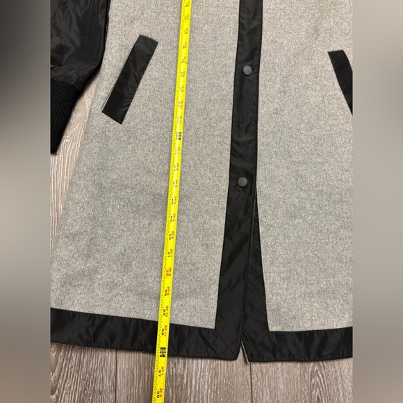 Alexander Wang Gray and Black Hooded Coat - Picture 2 of 13